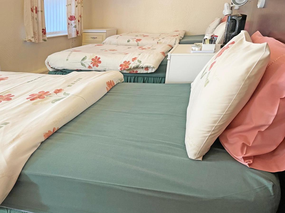 Balin Helmshore Hotel ブラックプール エクステリア 写真